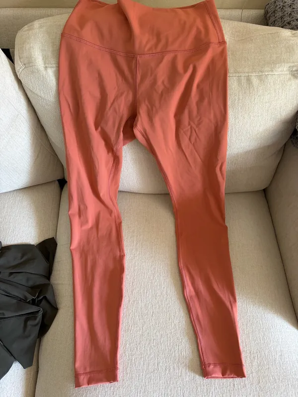 Lululemon Wunder Under High-Rise 28" Luxtreme Tights Rustic Coral size 6 - Image 5