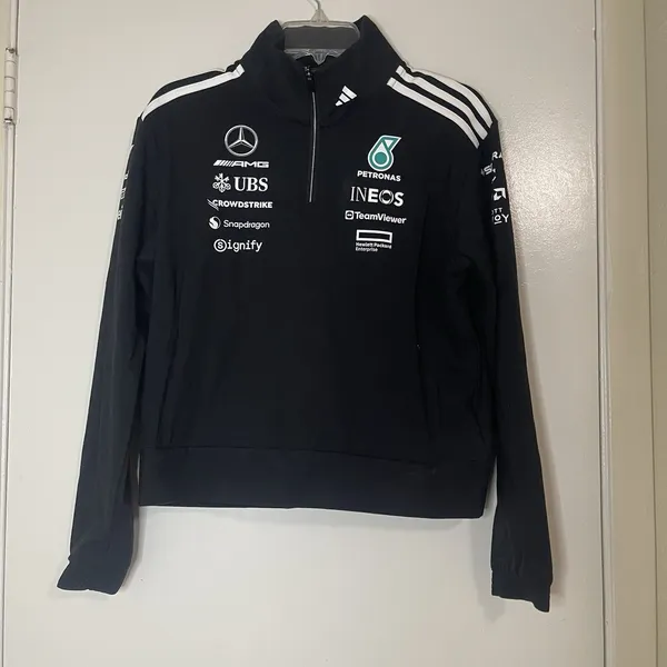 NEW Adidas Mercedes AMG Petronas Formula 1 Team Engineers Quarter Zip sweatshirt - Image 3