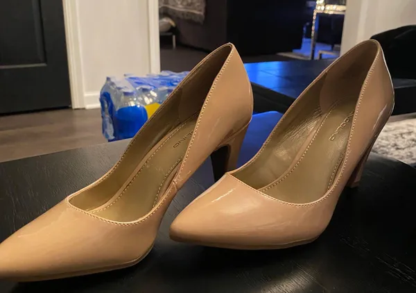 Bandolino Nude Kitten Heels - Image 6