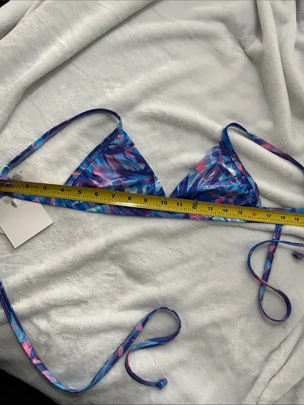 New Kulani Kinis Women’s Sapphire Twilight Palms Triangle Bikini Top Medium NWT - Image 9