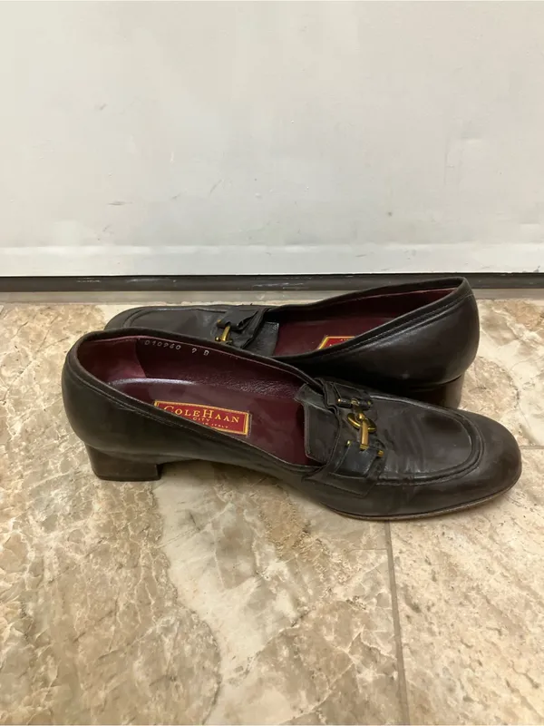 vintage Cole Haan dark brown leather horsebit loafers made in Italy - Image 4