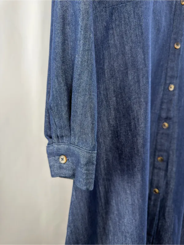 Tuckernuck Long Sleeve Collared Denim Button Front Midi Dress in Blue Medium - Image 2