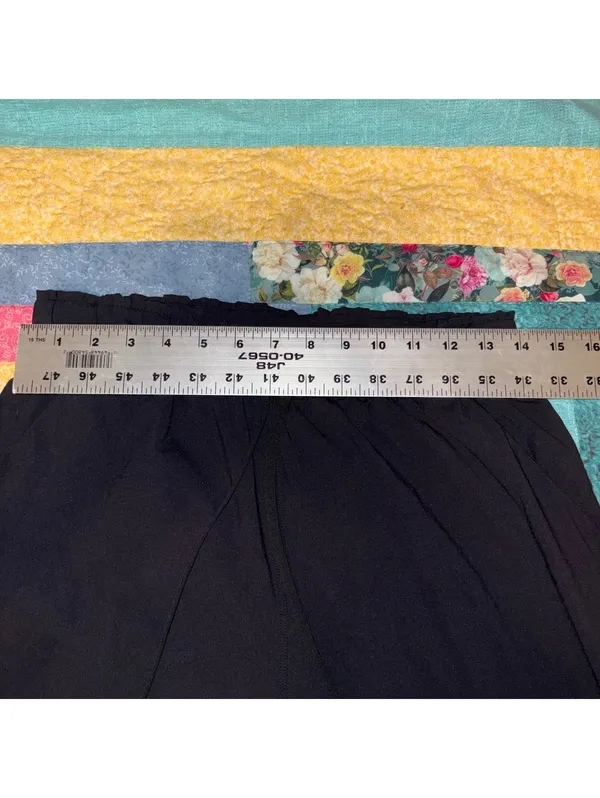 Lululemon $118 On The Fly Black Jogger Pants Elastic Waist Woman’s Size 8 - Image 7