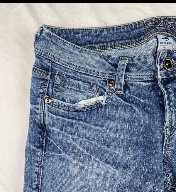 Silver Jeans Co - Image 3