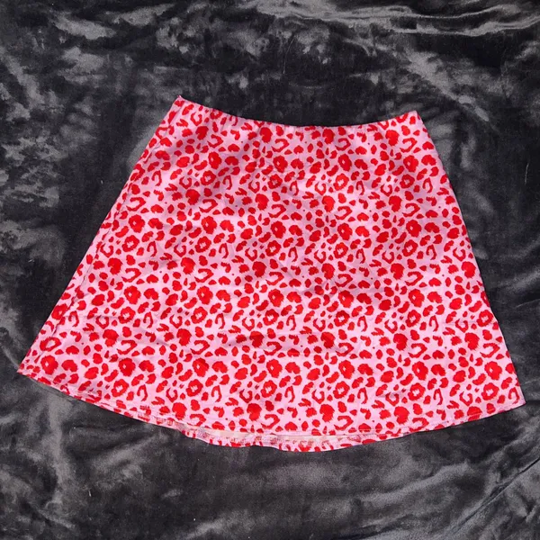 Princess Polly Quinny Pink Leopard Mini Skirt Size 4 - Image 5