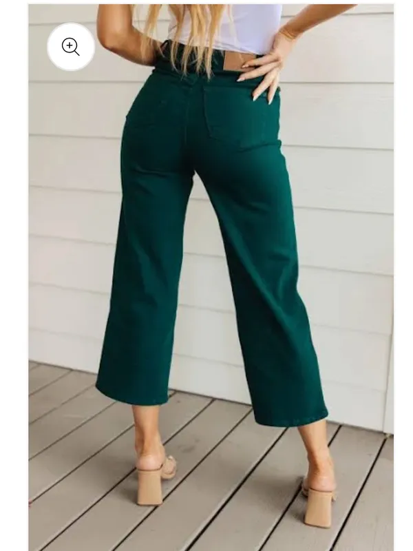 Judy Blue 3/26 Tummy Control Hunter Green Wide Crop Holiday Casual - Image 4