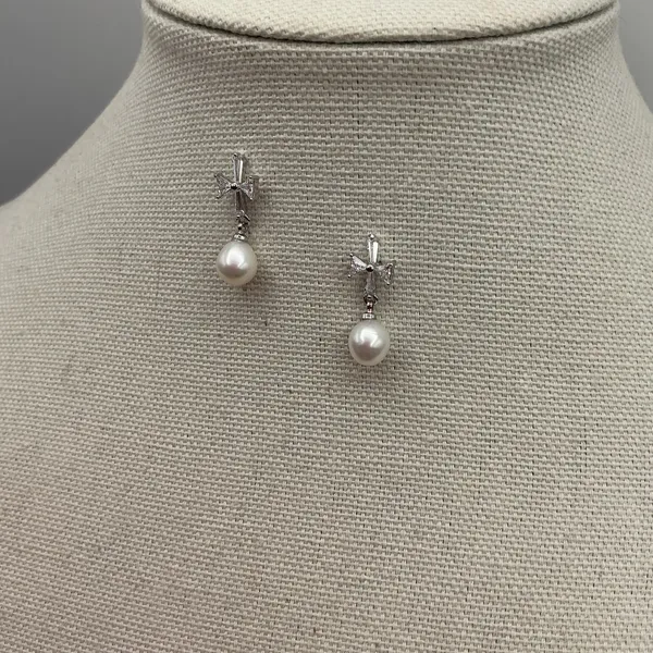Silver Plated Pearl Cross Earrings - Image 3