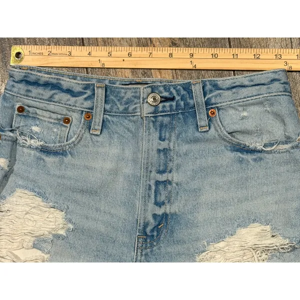 Abercrombie & Fitch Annie High‎ Rise Distressed Denim Shorts Light Wash 26/2 - Image 5