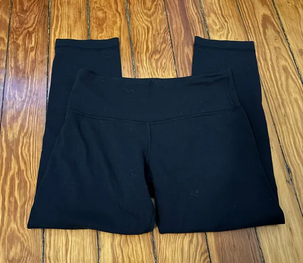 Cropped Leggings - Image 2
