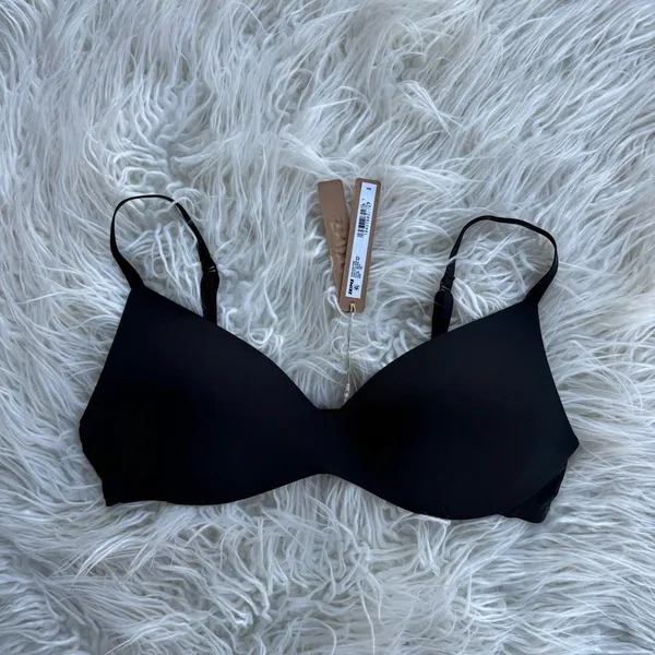 Skims Wireless Form Pushup Plunge Bra Onyx Size 36B - Image 2