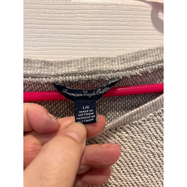 American Eagle Gray Textured Knit Mixed Media Crossover Back Sweater‎ Large - Image 6