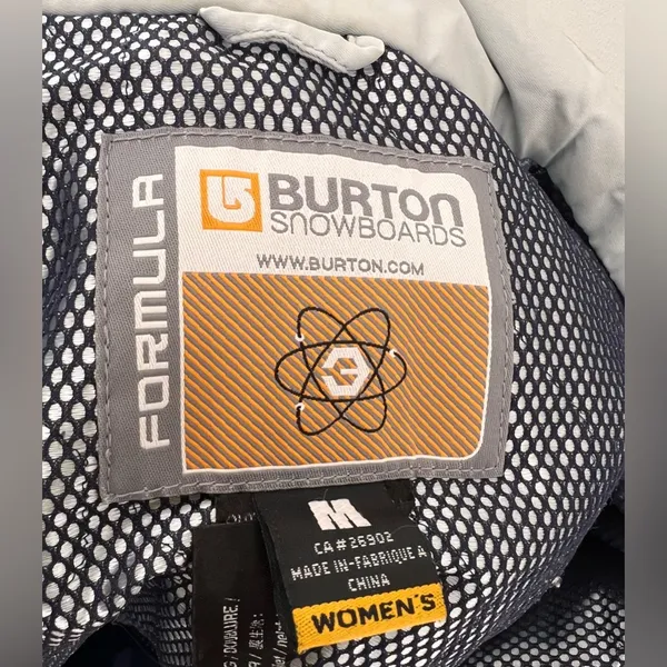 Burton Formula Women’s Snowboard Insulated Jacket Size Medium - Image 4