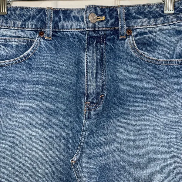 🆕‎ FREE PEOPLE WE THE FREE Bailey Denim Fringe Raw Edge Mini Skirt EUC Size 26 - Image 3