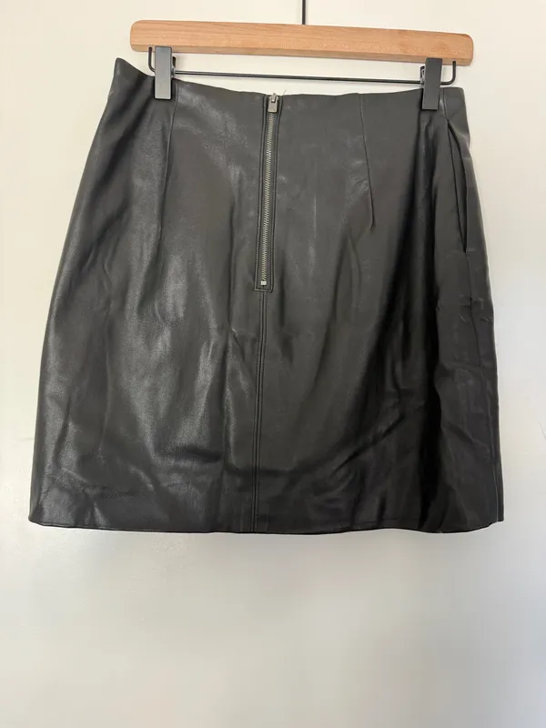 Hollister Faux Leather Skirt - Image 5
