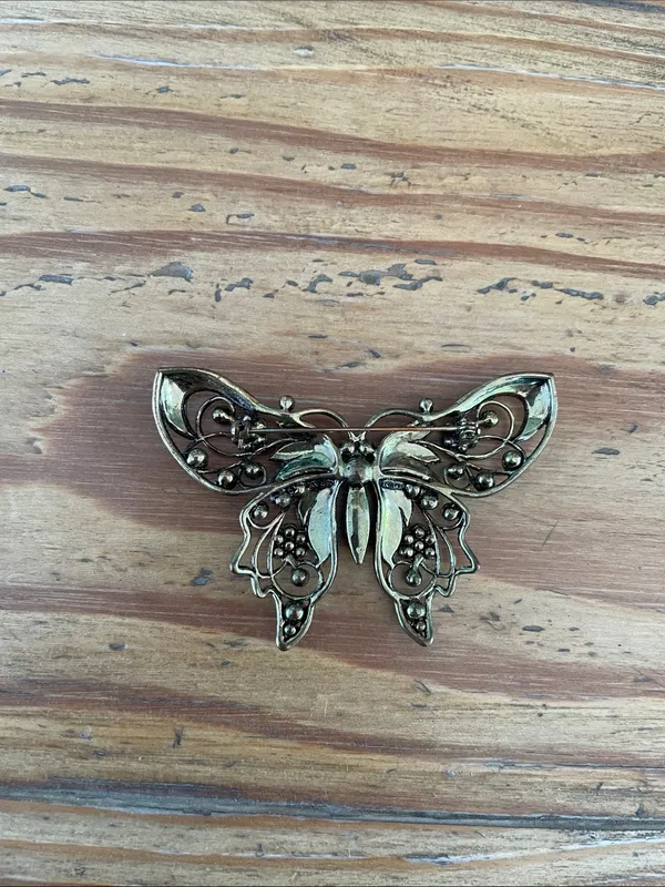 Vintage Nina Ricci for Avon Enamel Butterfly Brooch - Image 3