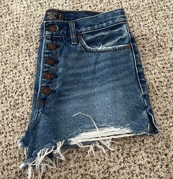 Abercrombie Shorts - Image 3