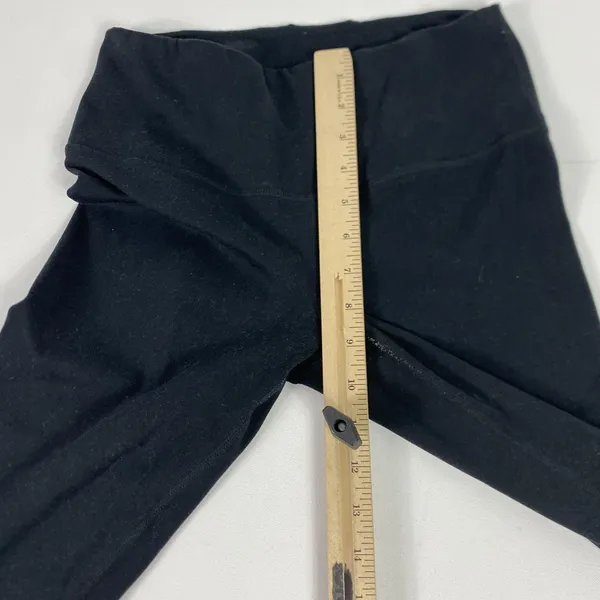 Yogalicious Lux Leggings Womens Medium Black Capri Cropped Yoga Pants Stretch - Image 8