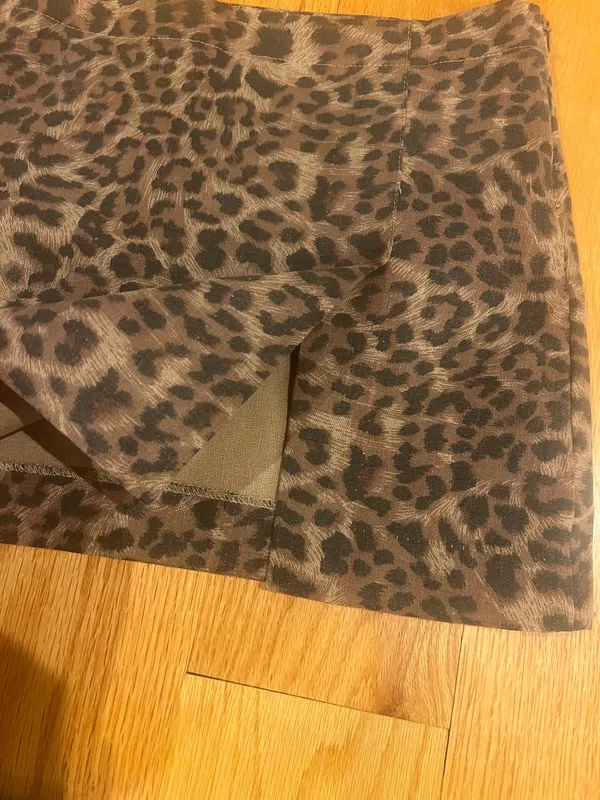 Olivaceous Skirt Mini - Image 2