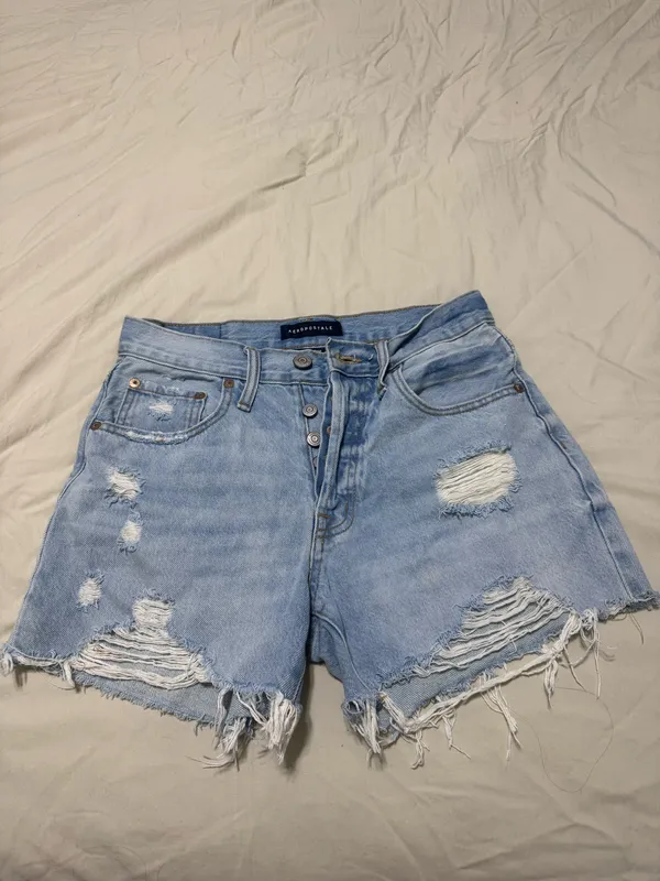 Aeropostale 90s High Rise Cut-Off Distressed Denim shorts - Image 3