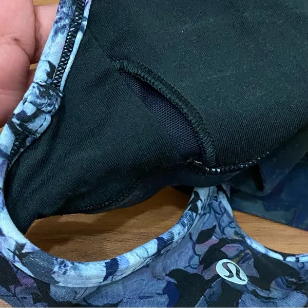 Athletica Flow Y Bra Nulu Light Support Nightfall Blossom Multi Size 6 - Image 9