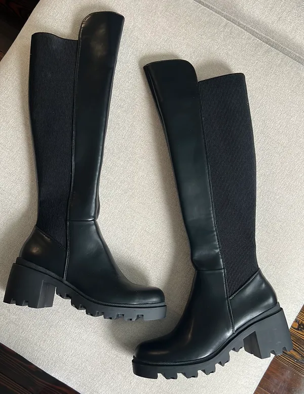 JustFab Ayden Chunky Block Heeled Boot - Image 2