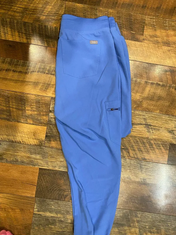 FIGS Scrub Pants Zamora Jogger Women’s - Image 3