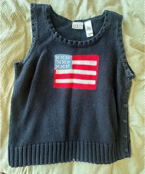 Vintage American Flag sleeveless sweater top - Image 2