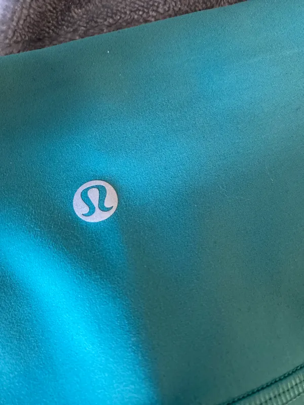 Lululemon teal  biker shorts - Image 3