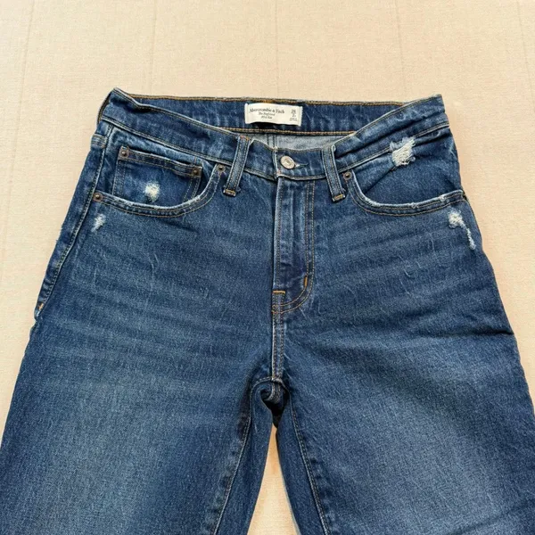 Abercrombie‎ & Fitch | Boyfriend Mid Rise Blue Jeans Distressed | Women's 26/2S - Image 3