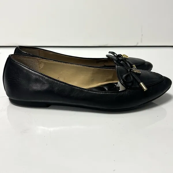 Michael Kors Loafers Flats Black Leather Shoes Gold Bow Tassel Women’s Size 5.5 - Image 3