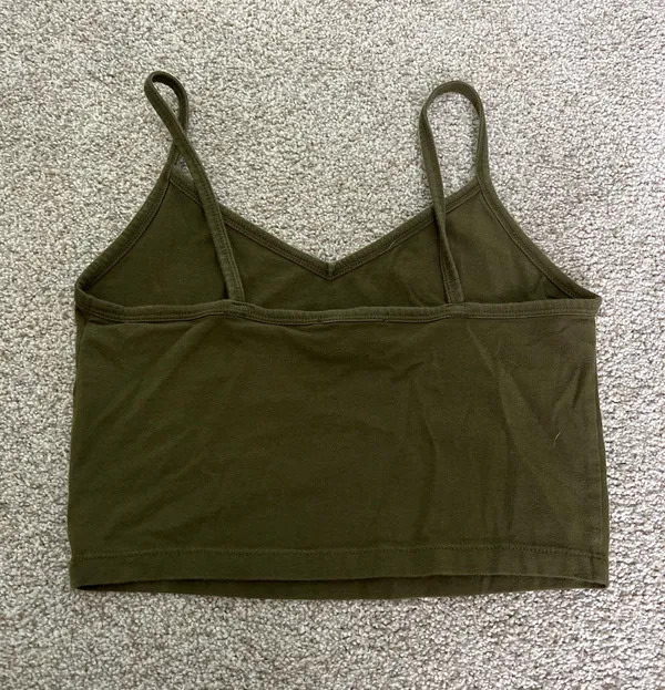 Forever 21 Green Crop Top - Image 2