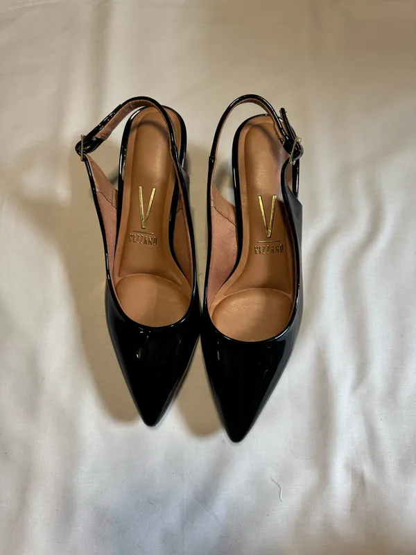 Black Pointed Toe Kitten Heels Vizzano Size 7.5 - Image 4