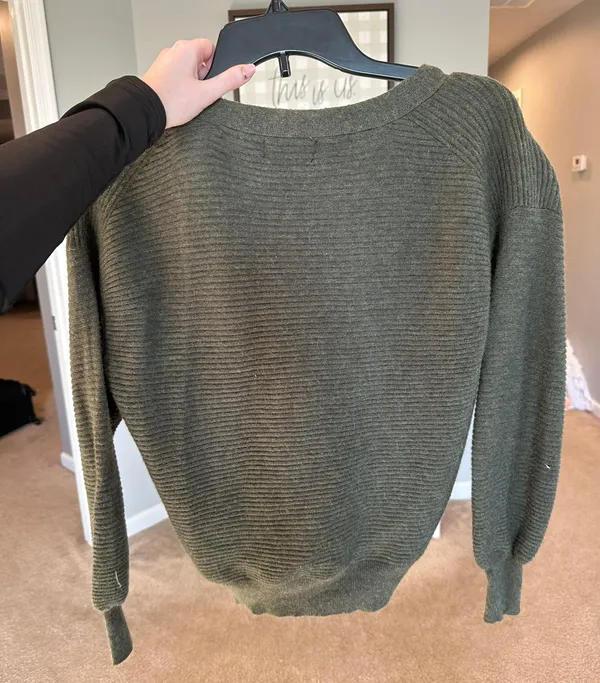 Green Cardigan - Image 3