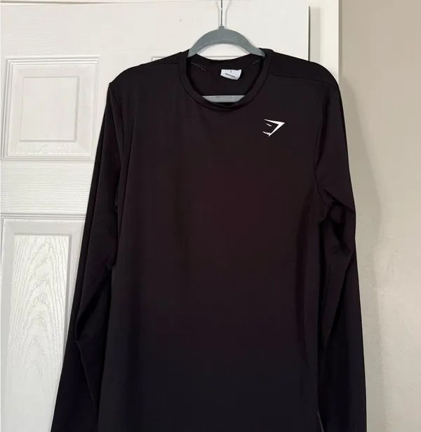 Gymshark Long Sleeve Black Workout Top - Image 6