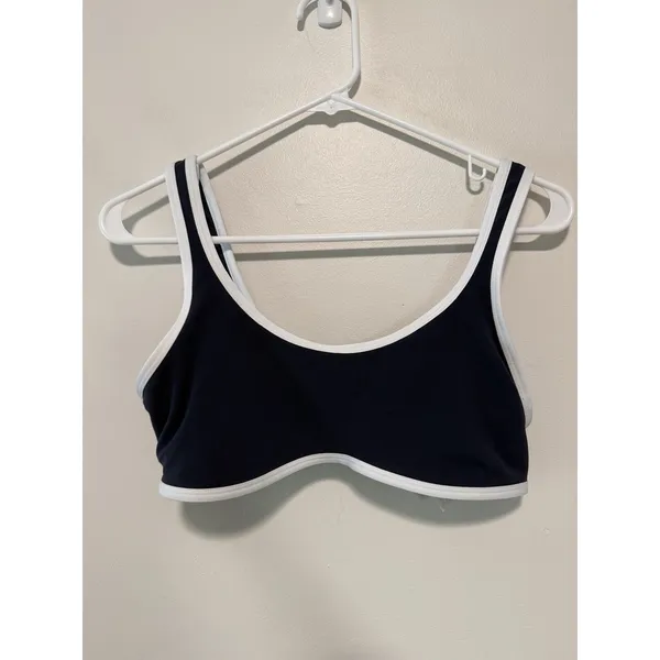 Athleta Transcend Tipped Sports Bra A-C in Navy/White Size Medium - Image 3