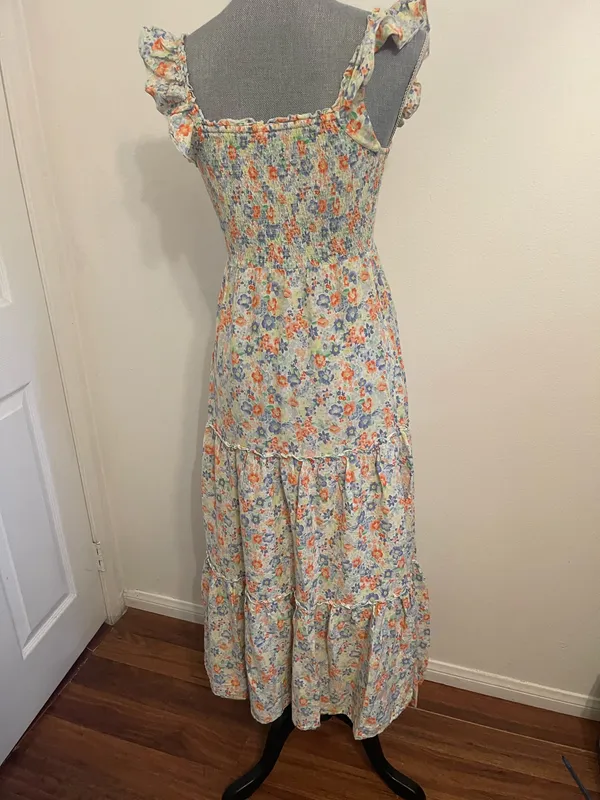 Old Navy Maxi Floral Dress. Size XS - Image 3