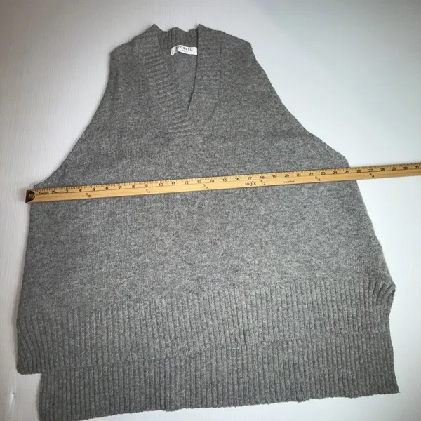 Storets Lyla Oversized Knit Vest Gray Women S/M Made In‎ Korea - Image 4