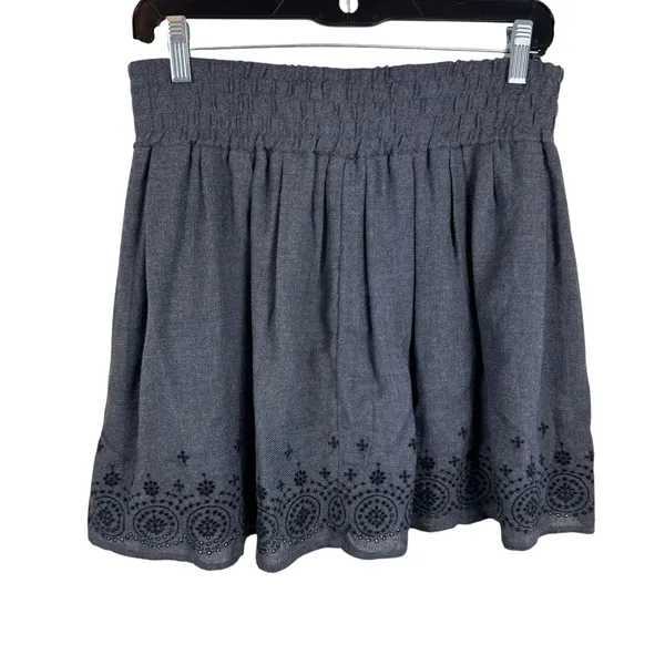 American Eagle Gray Y2K Eyelet Elastic Waist Lined Pleated‎ A-Line Mini Skirt M - Image 2