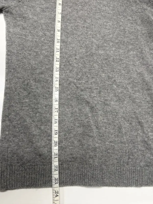 Theory Crewneck Sweater in Feather Cashmere - Image 13