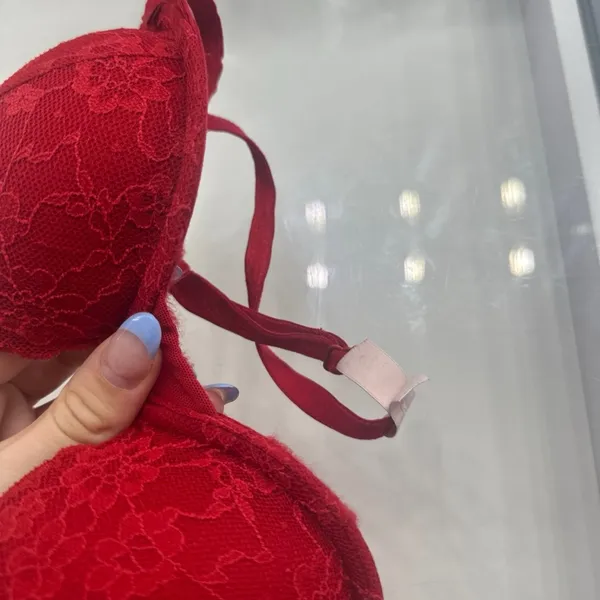 Victoria secret Red Size undefined - Image 6