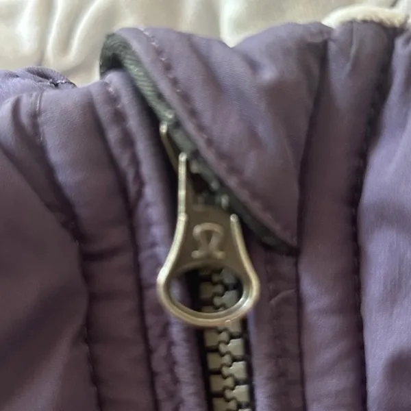 Lululemon Fluffed Up Jacket Quilted Puffer Coat Purple Gorpcore Athleisure Yoga - Image 5