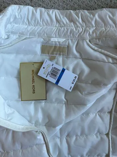 Michael Kors Puffer Vest - Image 3