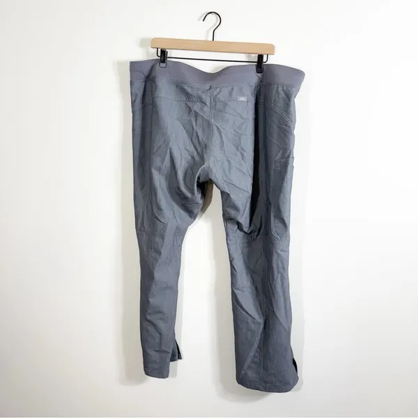 Figs PETITE Kade Cargo Scrub Pants Graphite XXL - Image 5