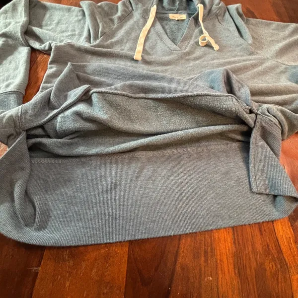Thread & Supply Womens Blue Fusion Heather V-Neck Hoodie Sweatshirt Medium T2034 - Image 4