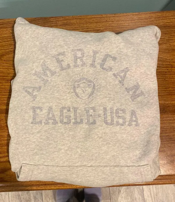 American Eagle Outfitters Sweatshirt - Image 2