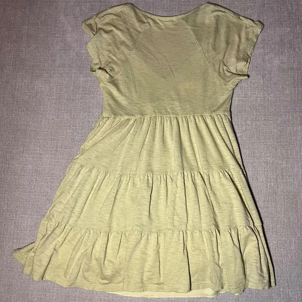 Whimsical Green Tiered‎ Ruffle V Neck Short Sleeve Boho T Shirt Mini Dress XS - Image 2