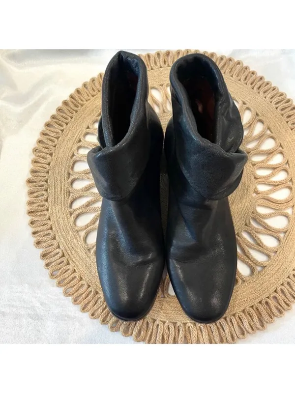 See By Chloe Masha Low Ankle Bootie Black Size EU 37 Minimalist Classic Timeless - Image 4