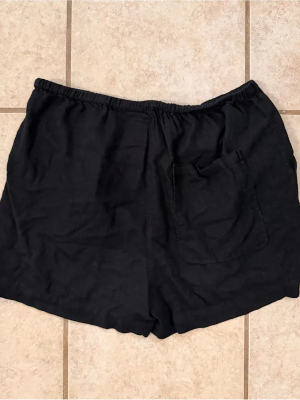 ASOS Design Black Drawstring Shorts - Image 5