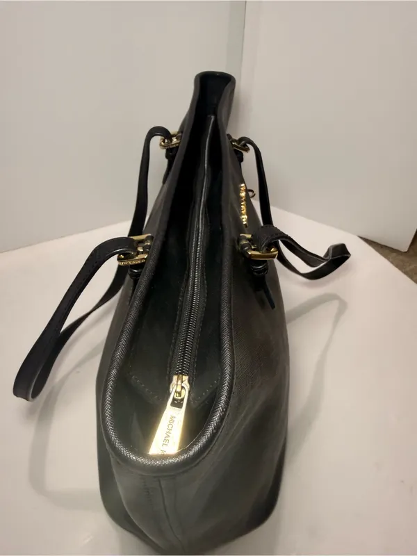 Michael Kors Black Leather Tote with Gold Hardware - Image 7