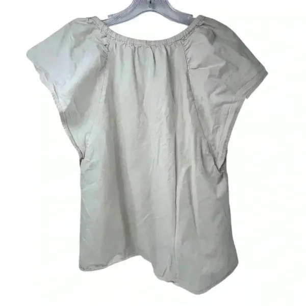 Banana Republic Women's Ivory‎ Flutter Sleeve Blouse Size M Casual - Image 4